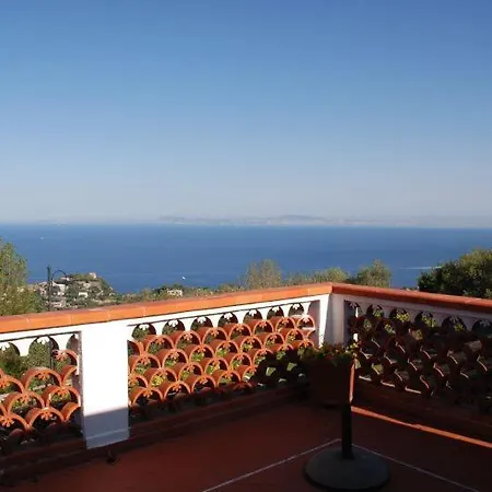 Lägenhet Conca Verde Sleeps 8 Pool Wifi